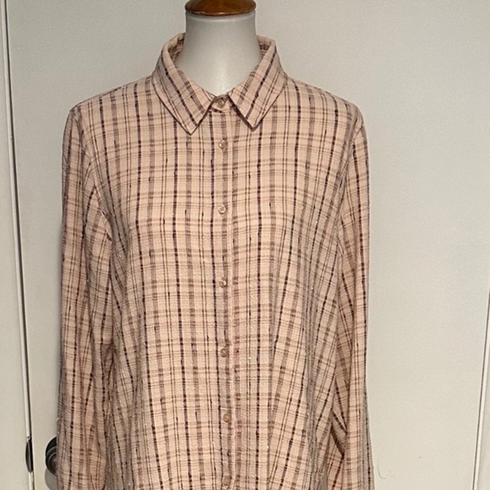 Calvin Klein Plaid Button-up Women's  Over-sized Collard Shirt - Size L